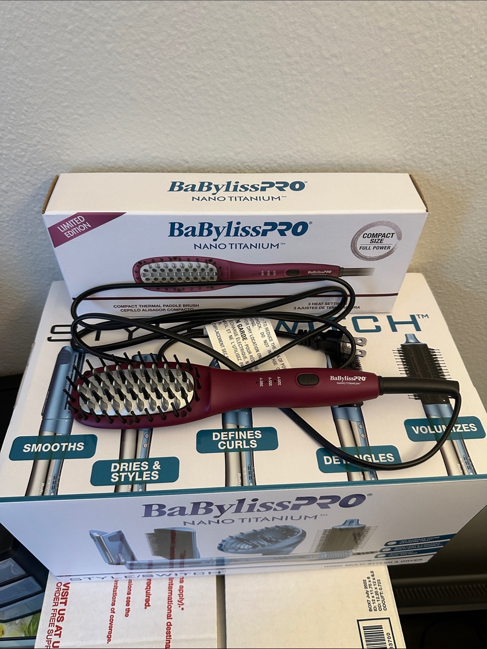 BaBylissPRO Style/Switch Ionic Multi-Styler & Dryer & babyliss paddle brush.